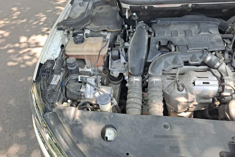 Used Citroen C6 2017 350THP Luxury Model Engine Bay Right