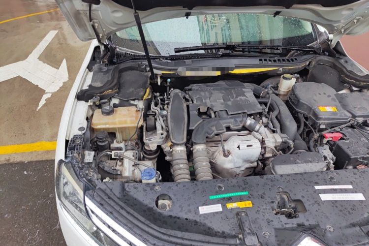 Used Citroen C6 2017 350THP Luxury Model Engine Bay Right
