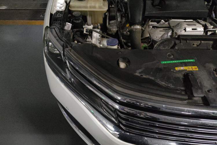 Used Citroen C6 2017 380THP Flagship Edition Engine Bay Right