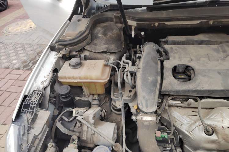 Used Citroen C6 2017 380THP Prestige Model Engine Bay Right