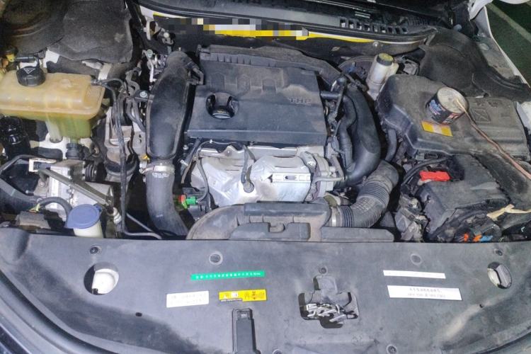Used Citroen C6 2017 Revised Version 380THP Prestige Nappa Edition Engine Bay