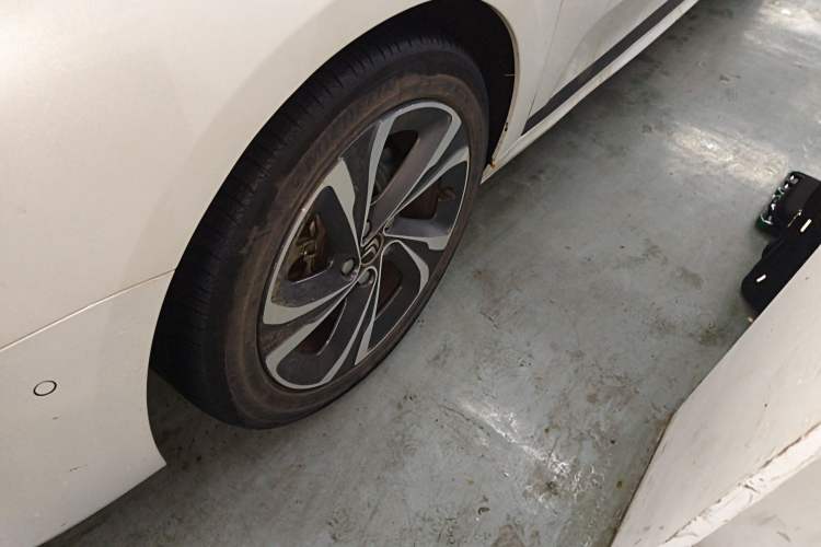 Used Citroen C6 2017 380THP Prestige Model Exterior 4