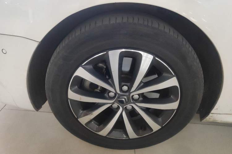 Used Citroen C6 2017 350THP Luxury Model Exterior 4