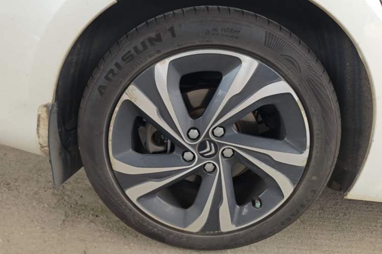 Used Citroen C6 2017 380THP Prestige Model Exterior 5