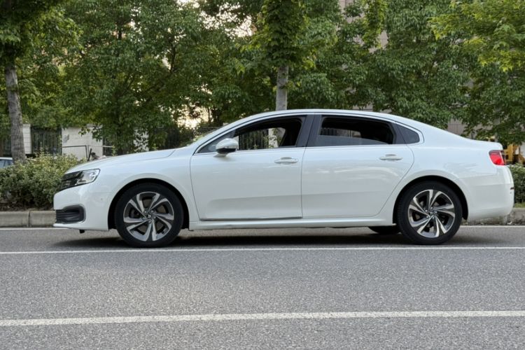 Used Citroen C6 2017 380THP Prestige Model Exterior 8