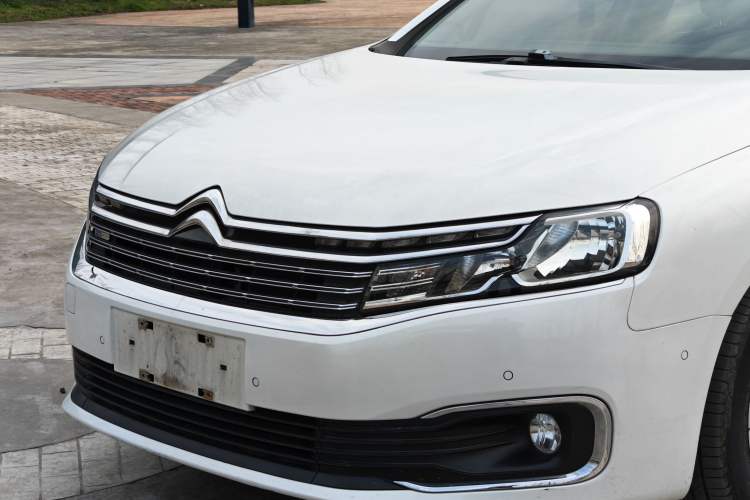 Used Citroen C6 2017 380THP Luxury Version Exterior 9