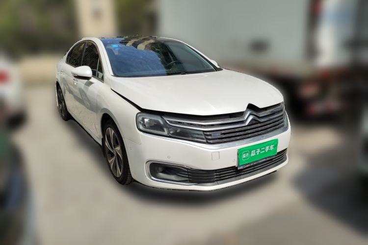 Used Citroen C6 2017 Revised Version 380THP Luxury Edition Front Right 45 Deg
