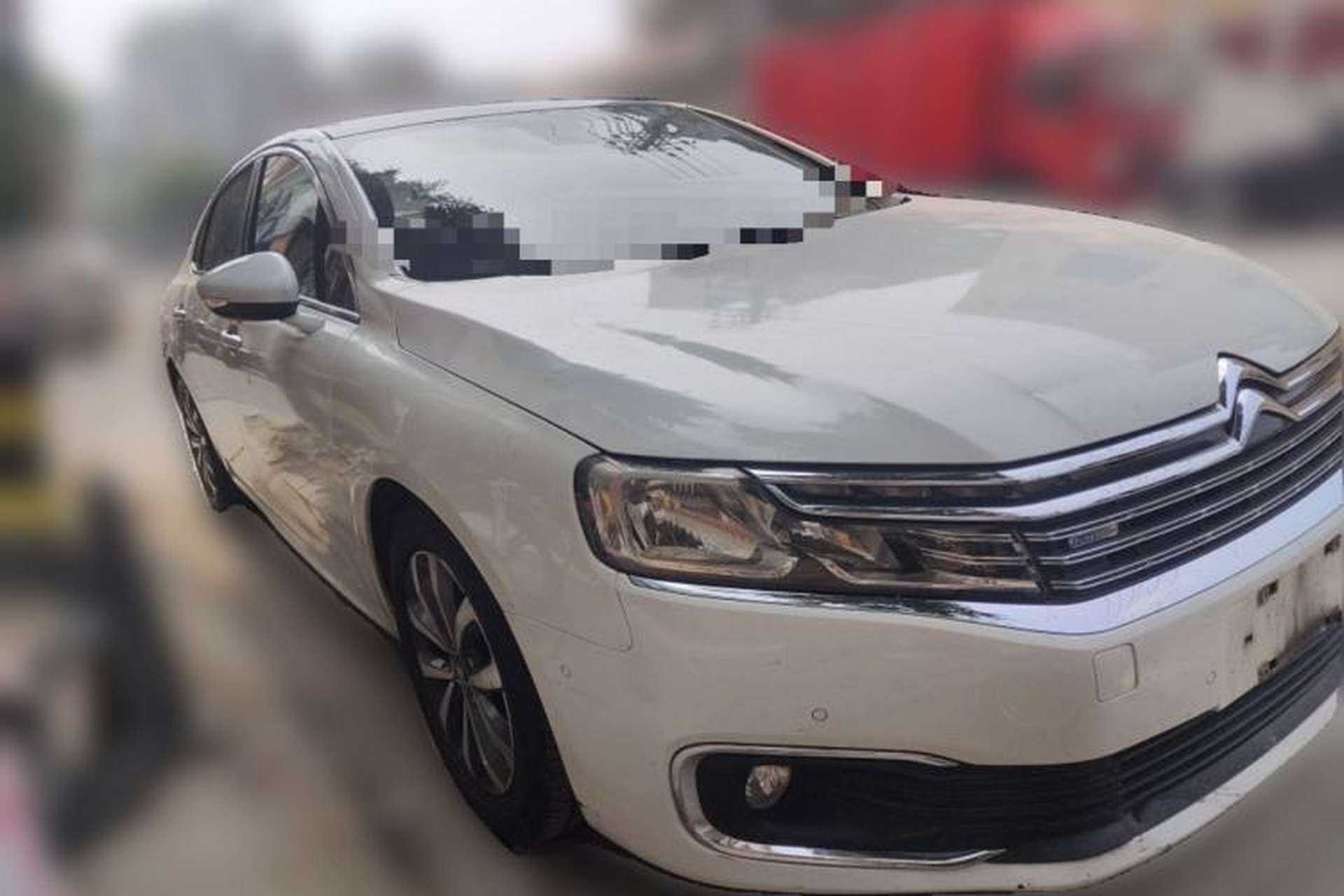 Used Citroen C6 2017 380THP Luxury Version Front Right 45 Deg