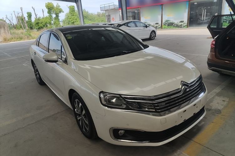 Used Citroen C6 2017 380THP Luxury Version Front Right 45 Deg