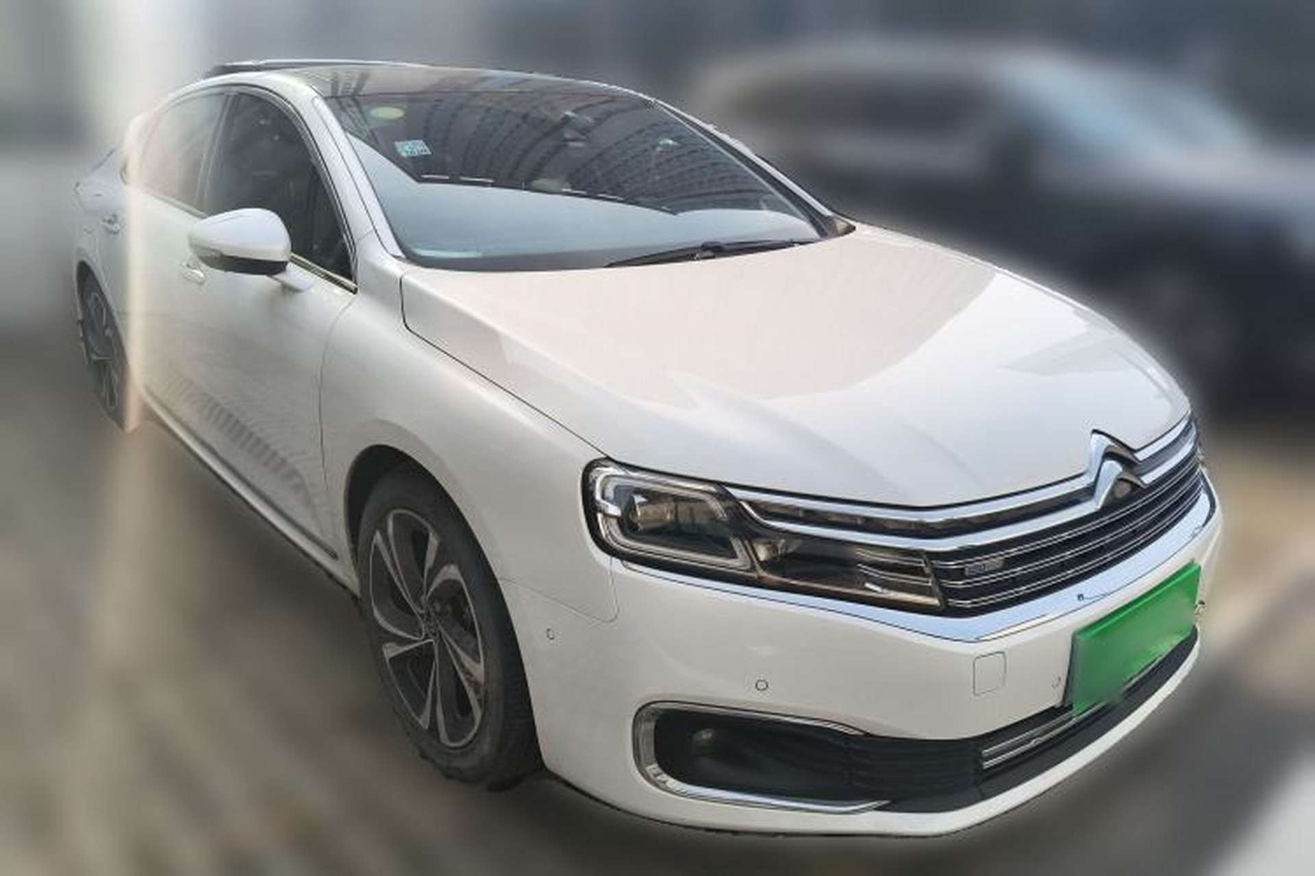 Used Citroen C6 2017 380THP Prestige Model Front Right 45 Deg