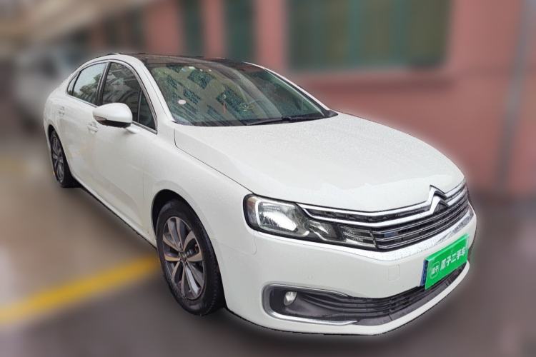 Used Citroen C6 2017 350THP Luxury Model Front Right 45 Deg