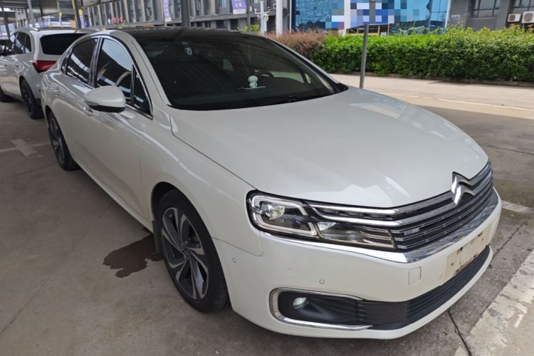 Used Citroen C6 2017 380THP Prestige Model Front Right 45 Deg