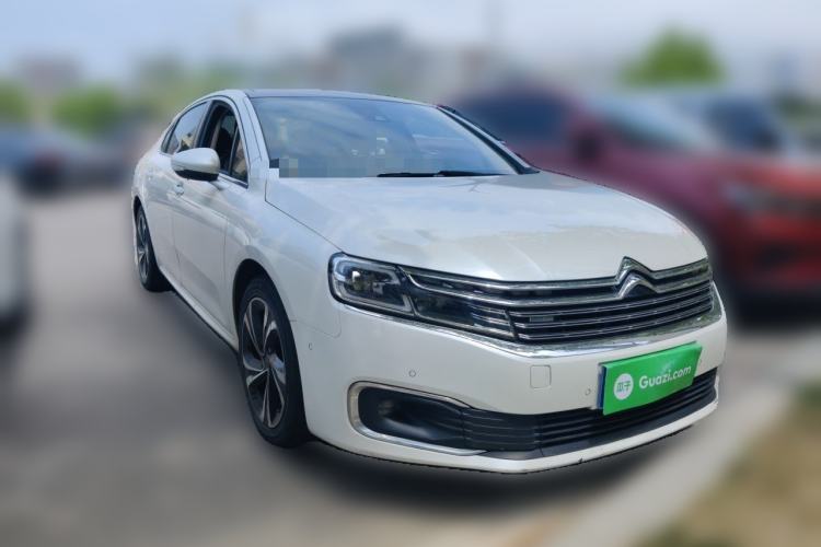 Used Citroen C6 2017 380THP Prestige Model Front Right 45 Deg