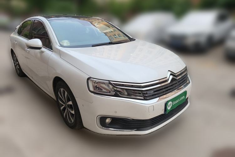 Used Citroen C6 2017 Revised Version 380THP Luxury Edition Front Right 45 Deg