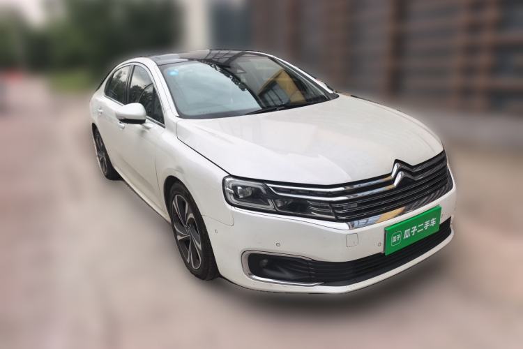 Used Citroen C6 2017 380THP Prestige Model Front Right 45 Deg