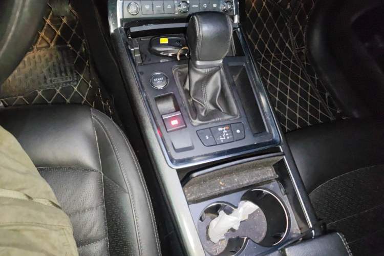 Used Citroen C6 2017 380THP Prestige Model Gear Lever
