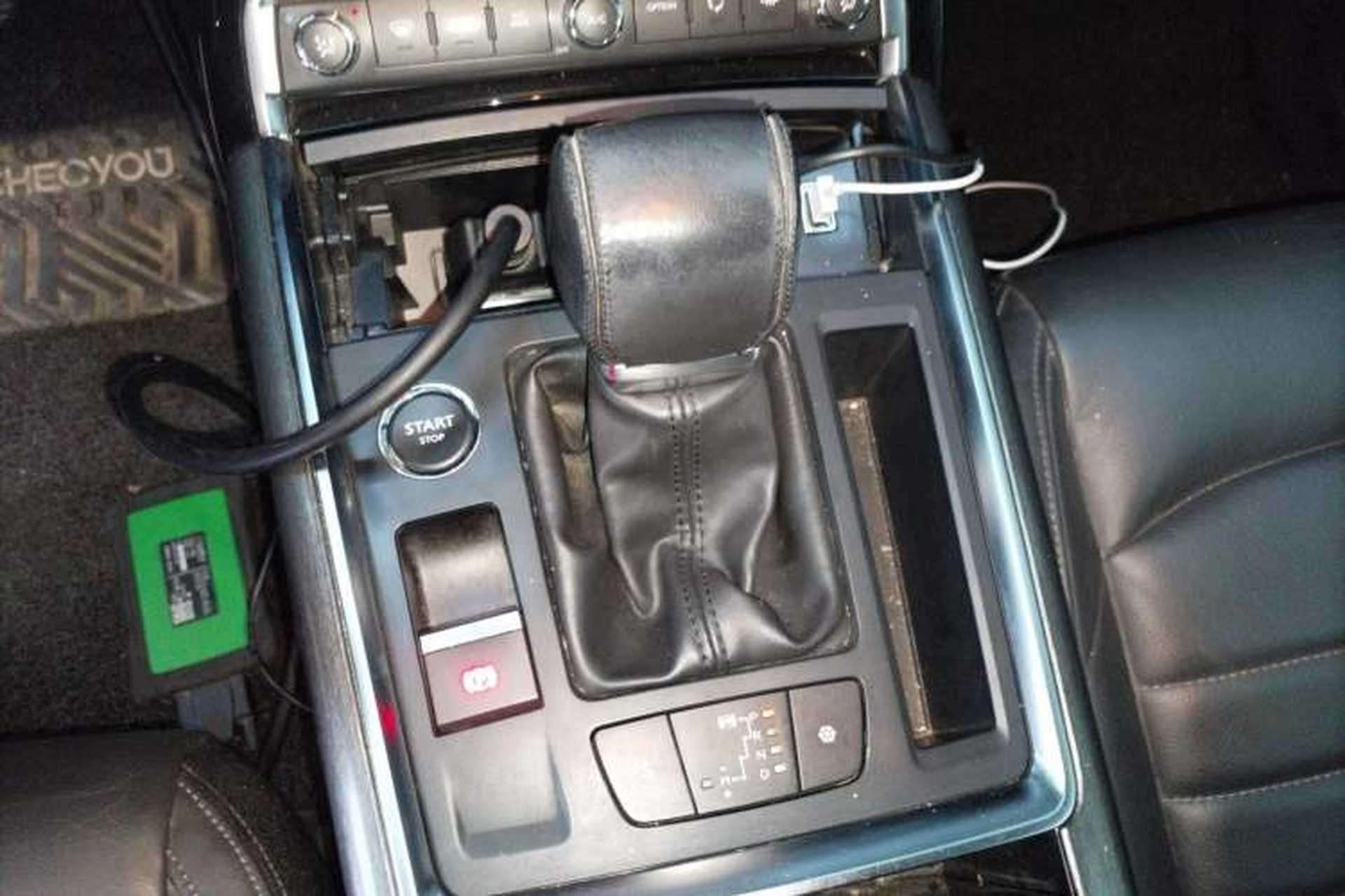 Used Citroen C6 2017 Revised 350THP Luxury Version Gear Lever