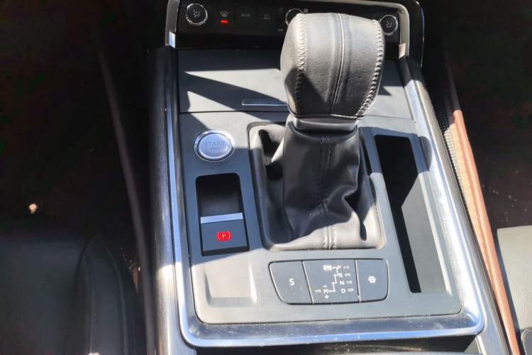 Used Citroen C6 2017 380THP Prestige Model Gear Lever