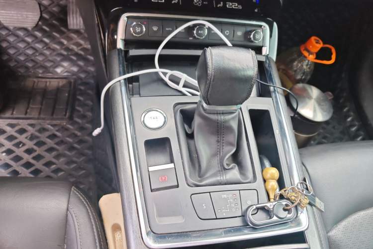 Used Citroen C6 2017 380THP Prestige Model Gear Lever