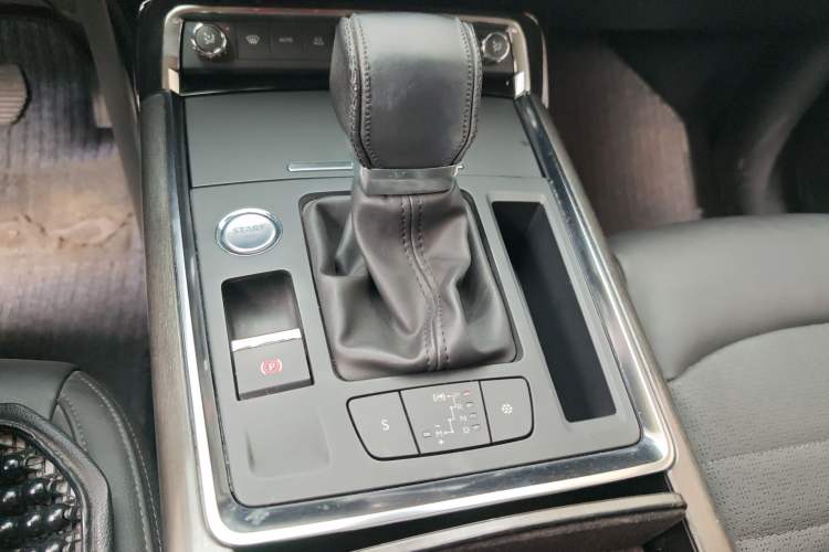 Used Citroen C6 2017 380THP Prestige Model Gear Lever