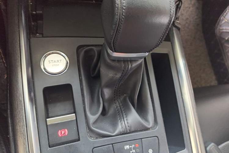 Used Citroen C6 2017 380THP Prestige Model Gear Lever