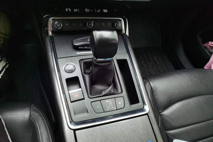 Used Citroen C6 2017 350THP Luxury Model Gear Lever