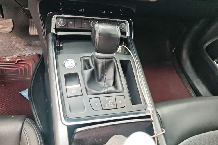 Used Citroen C6 2017 380THP Prestige Model Gear Lever
