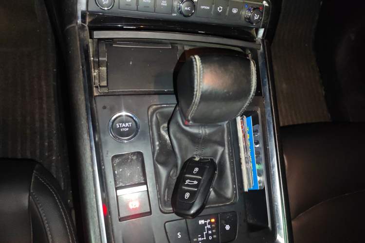 Used Citroen C6 2017 350THP Luxury Model Gear Lever