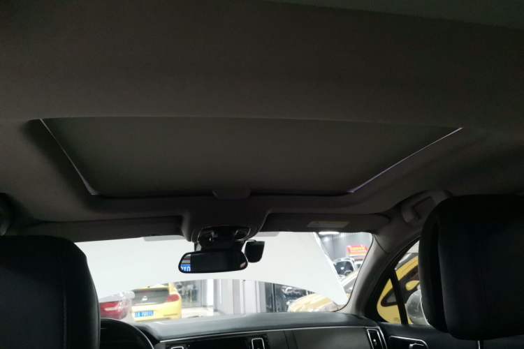 Used Citroen C6 2017 380THP Prestige Model Headliner