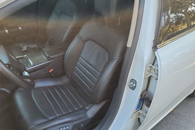 Used Citroen C6 2017 350THP Luxury Model Interior 1