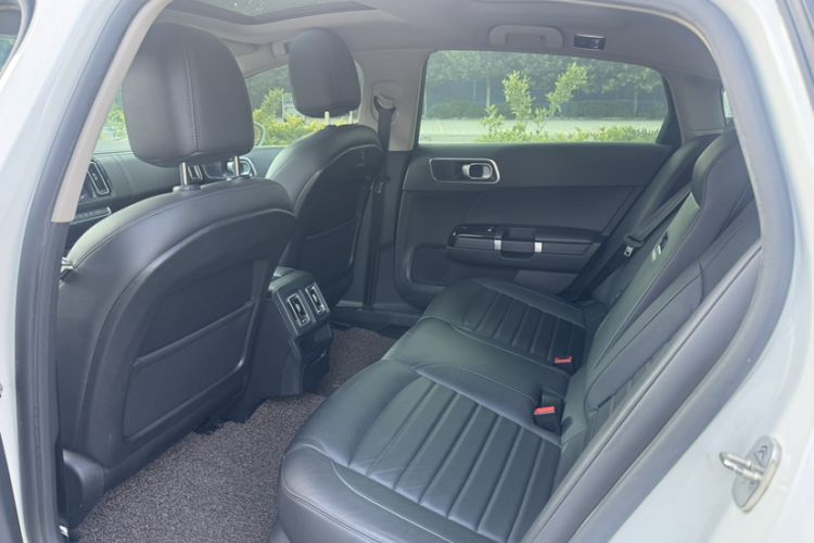 Used Citroen C6 2017 380THP Luxury Version Interior 2