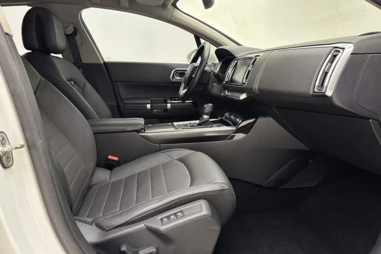 Used Citroen C6 2017 380THP Prestige Model Interior 3