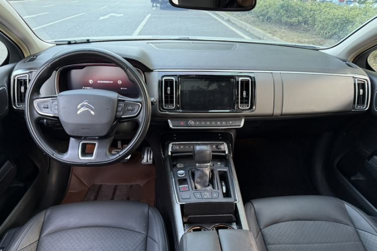 Used Citroen C6 2017 380THP Prestige Model Interior 3