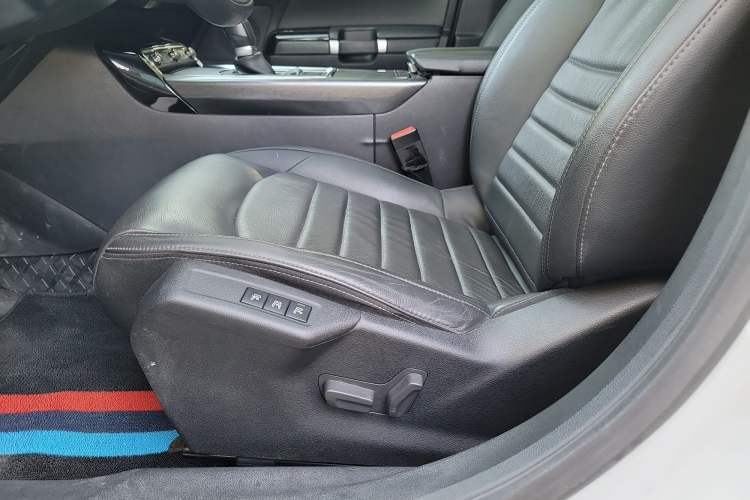 Used Citroen C6 2017 350THP Luxury Model Interior 6