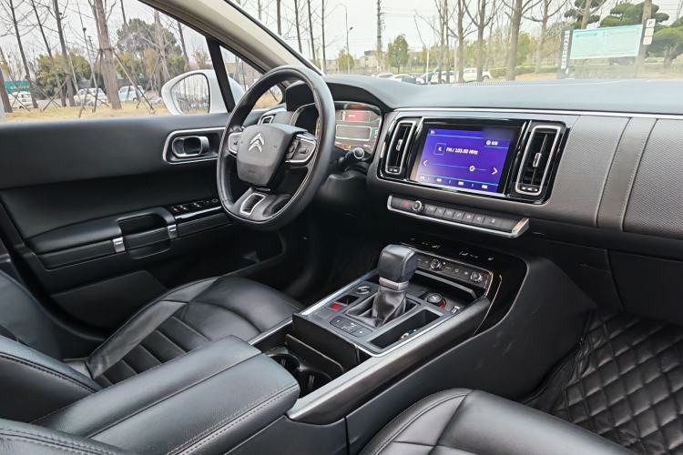 Used Citroen C6 2017 380THP Luxury Version Interior 9