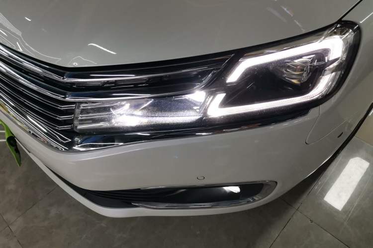 Used Citroen C6 2017 380THP Prestige Model Left Front Headlight