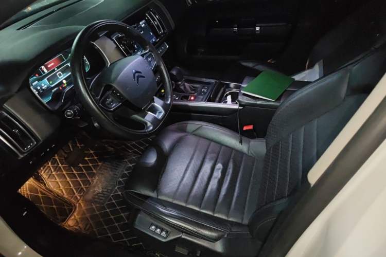 Used Citroen C6 2017 380THP Prestige Model Left Front Seat