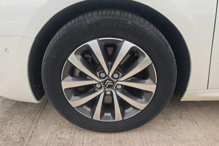 Used Citroen C6 2017 350THP Luxury Model Left Front Wheel Hub