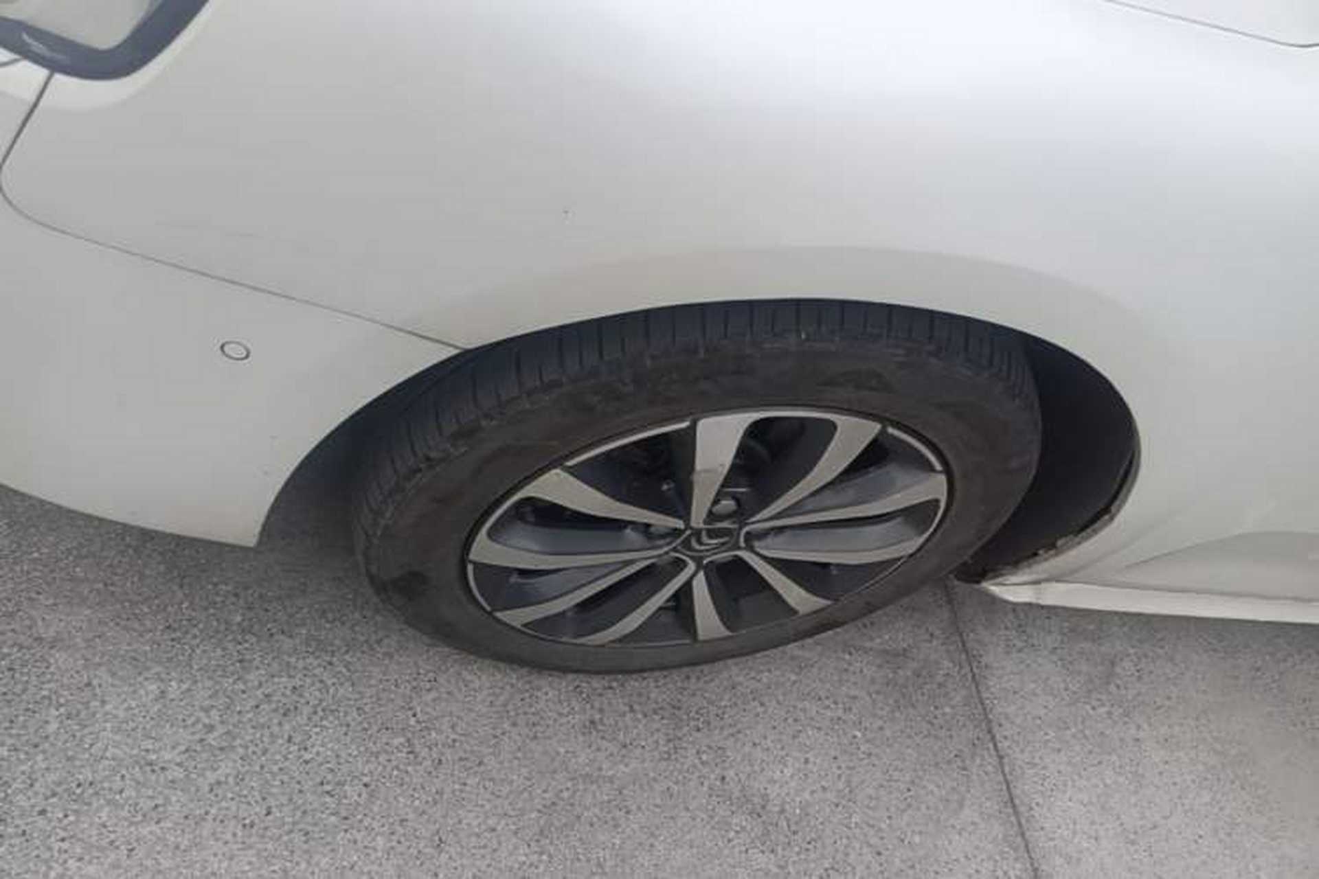 Used Citroen C6 2017 350THP Luxury Model Left Front Wheel Hub