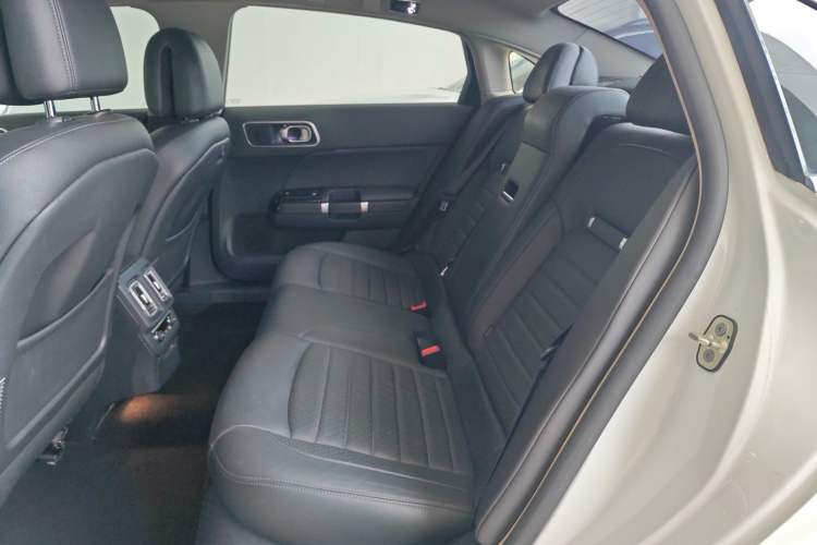 Used Citroen C6 2017 380THP Prestige Model Left Rear Seat