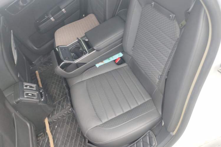 Used Citroen C6 2017 Revised Version 380THP Luxury Edition Left Rear Seat