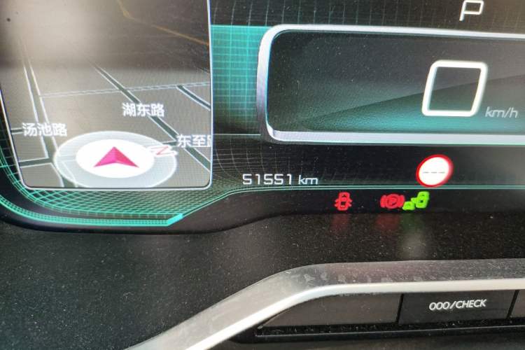 Used Citroen C6 2017 Revised Version 380THP Luxury Edition Odometer Close Up
