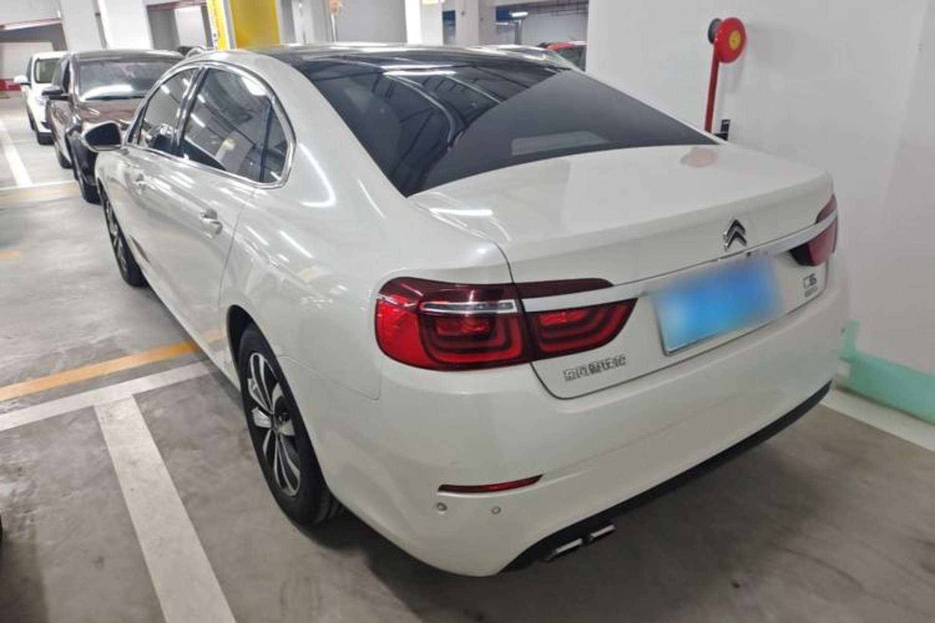 Used Citroen C6 2017 380THP Luxury Version Rear Left 45 Deg