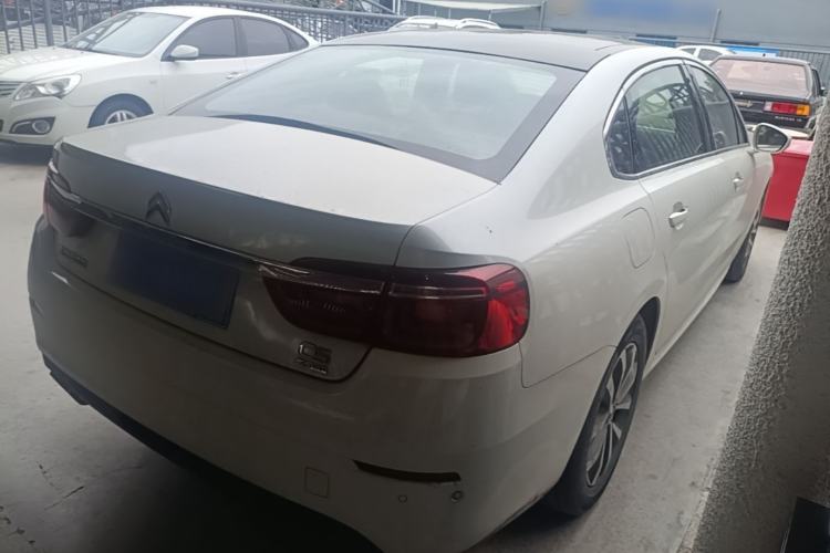 Used Citroen C6 2017 350THP Luxury Model Rear Right 45 Deg