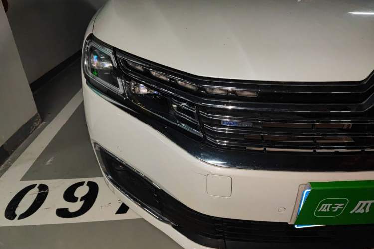 Used Citroen C6 2017 380THP Prestige Model Right Front Headlight