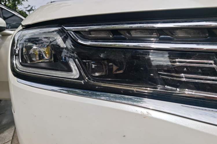 Used Citroen C6 2017 380THP Prestige Model Right Front Headlight