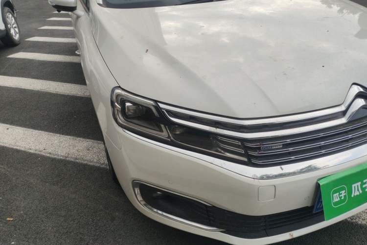 Used Citroen C6 2017 Revised Version 380THP Luxury Edition Right Front Headlight