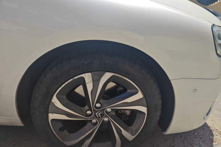 Used Citroen C6 2017 Revised Version 380THP Luxury Edition Right Front Wheel Hub