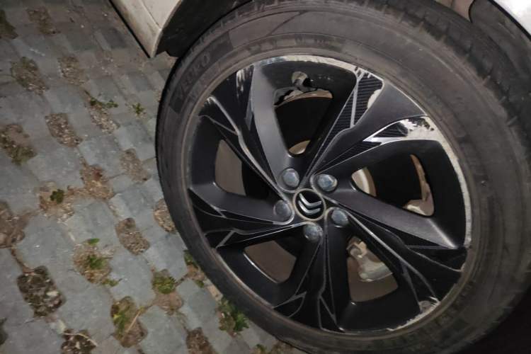 Used Citroen C6 2017 380THP Flagship Edition Right Front Wheel Hub