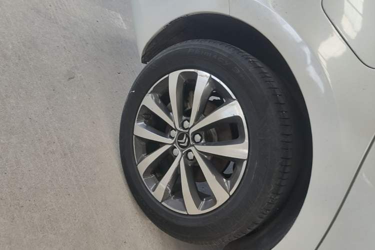 Used Citroen C6 2017 380THP Luxury Version Right Rear Wheel Hub